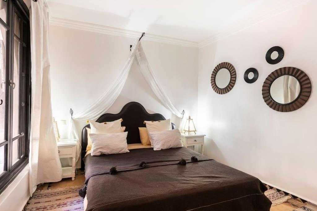 Deluxe King Suite,1297261792:JPEG